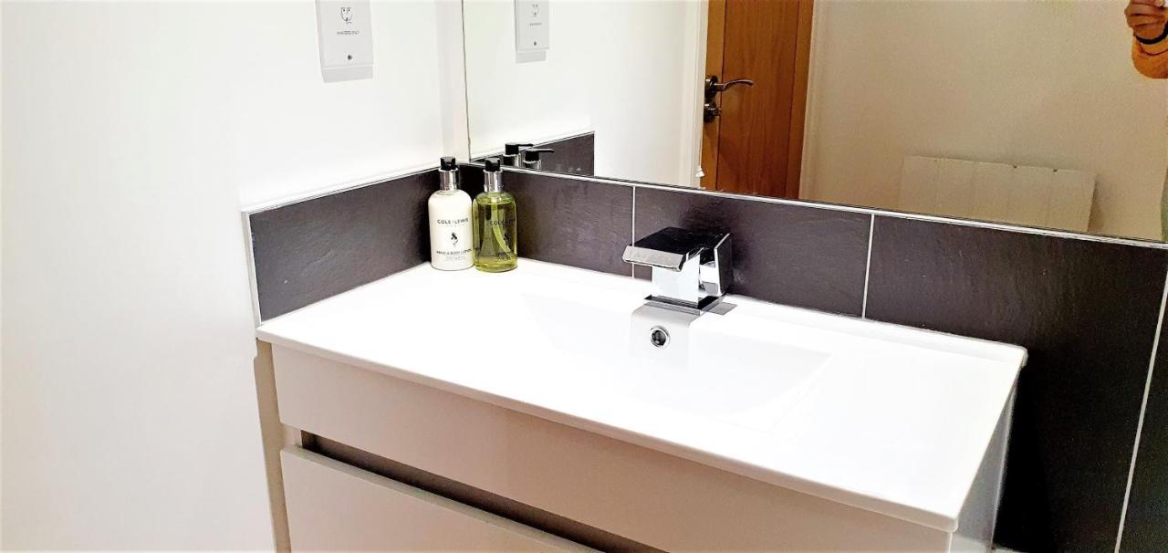 Cliftonville Heights - 2 Bed Home Away From Home نورث هامبتون المظهر الخارجي الصورة
